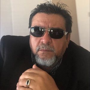 Meet your Posher, Jose m